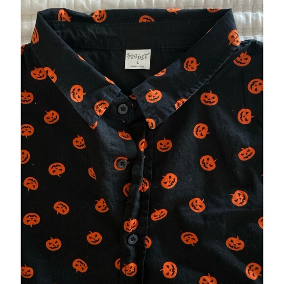 Spirit Halloween Jack O Lantern Black and Orange Shirt - Picture 2 of 3